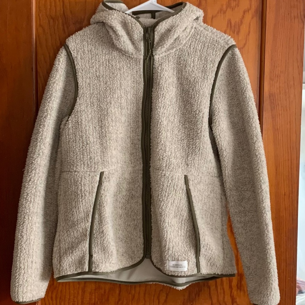 REI Corporation Cream Outerwear Jacket